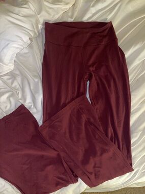 Lululemon Groove Nulu flare